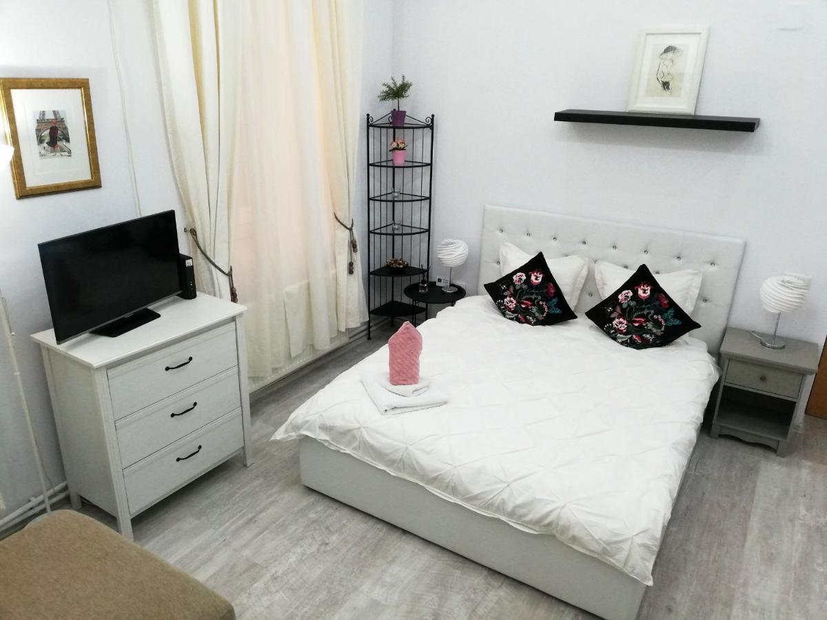 Ultracentral Studio For 4 บูคาเรสต์ ภายนอก รูปภาพ